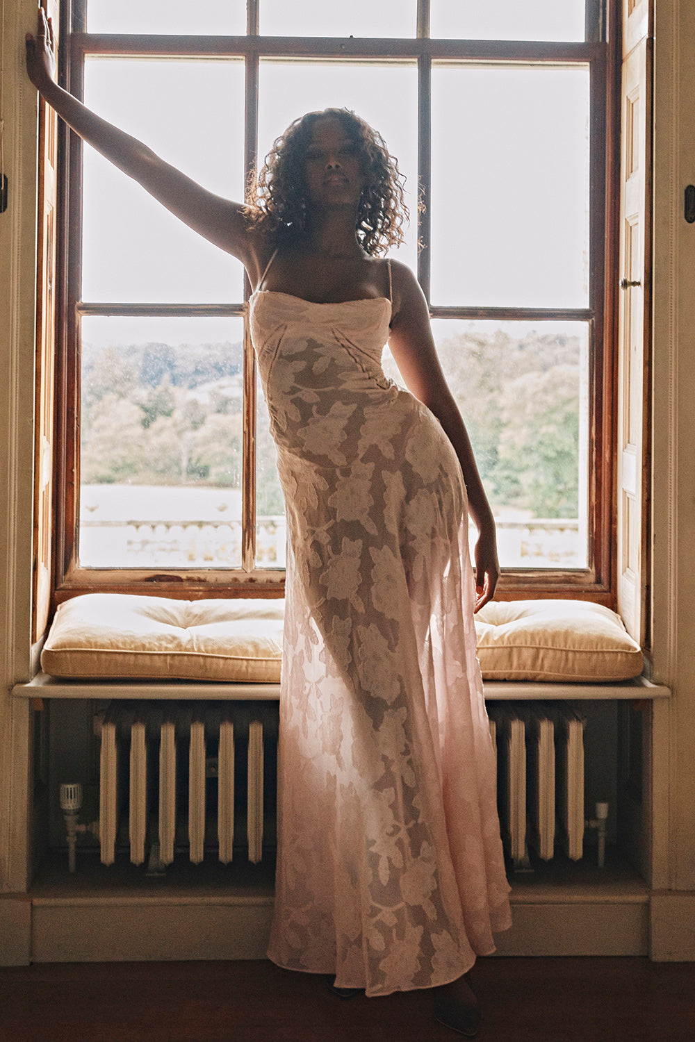 Maya - Vestido romántico y elegante