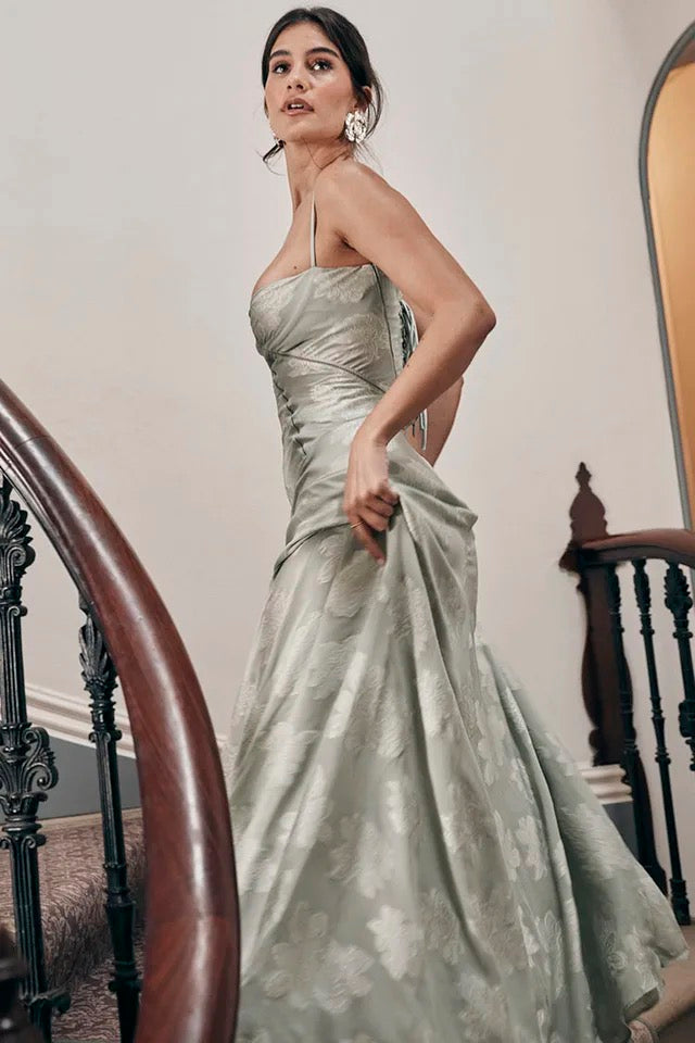 Maya - Vestido romántico y elegante