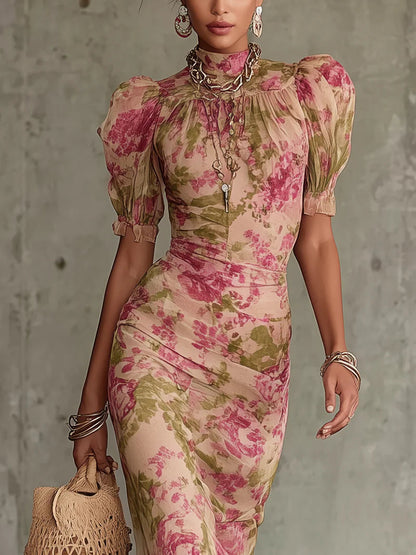 Rosa | Abito lungo con stampa vintage di rose e maniche a sbuffo